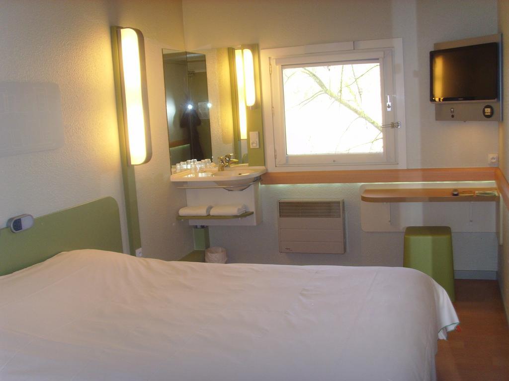 Ibis Budget L'Isle Adam Rum bild