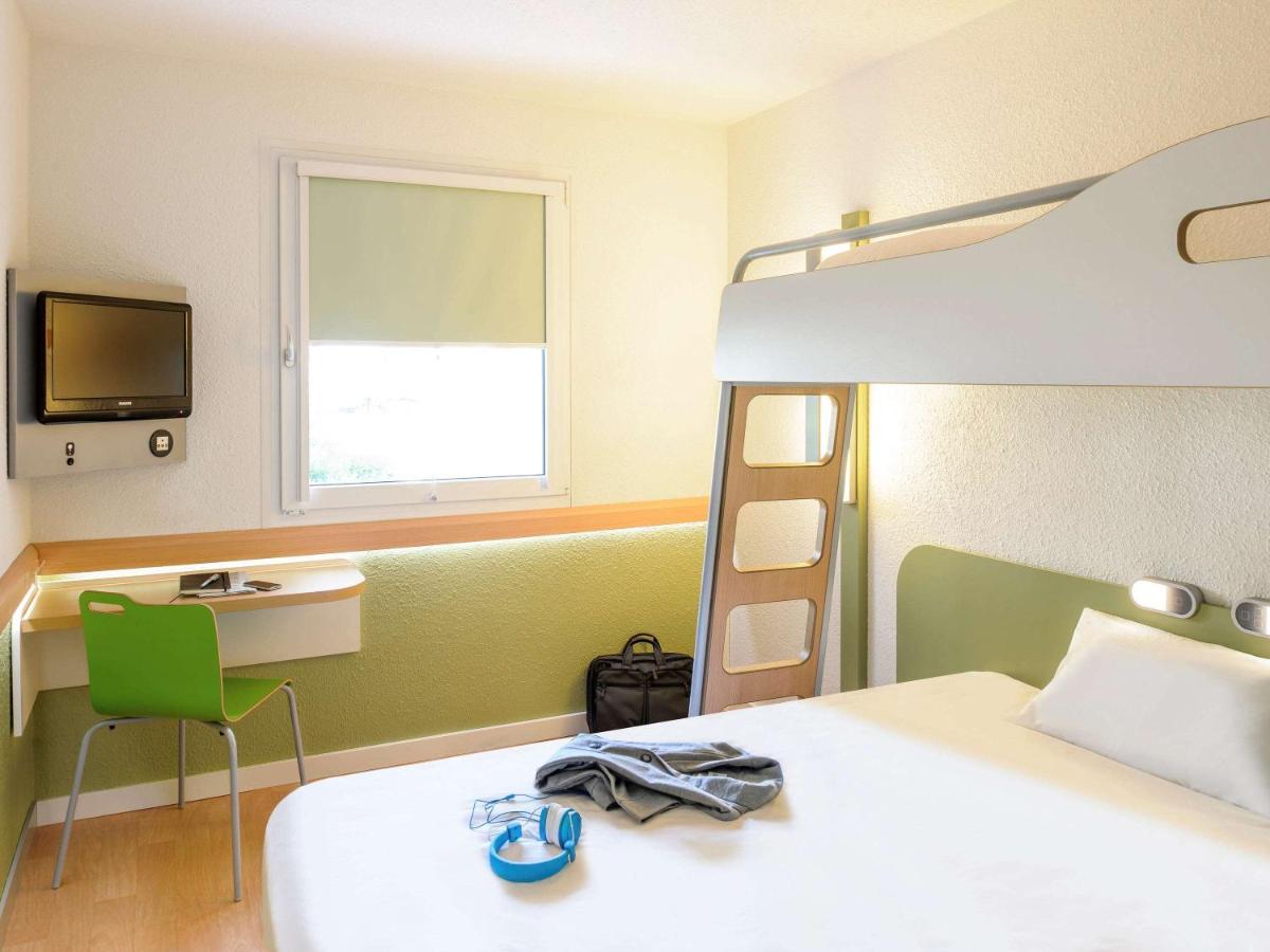 Ibis Budget L'Isle Adam Exteriör bild